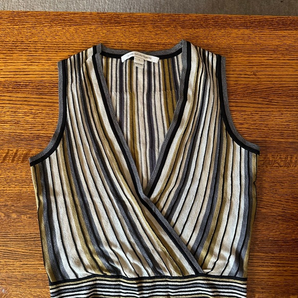 Diane vonFurstenberg Metallic Knit Top - Picture 6 of 6